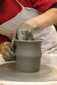tornio modellazione ceramica